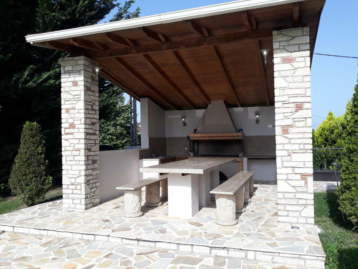 Villa Oneiro Kanali  Exteriör bild